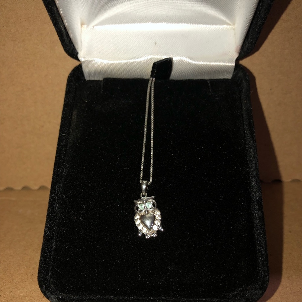 Kay owl necklace